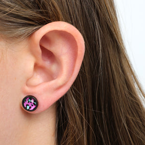 Grateful - Black Stainless Steel 8mm Circle Studs - Magenta Leopard (11335)