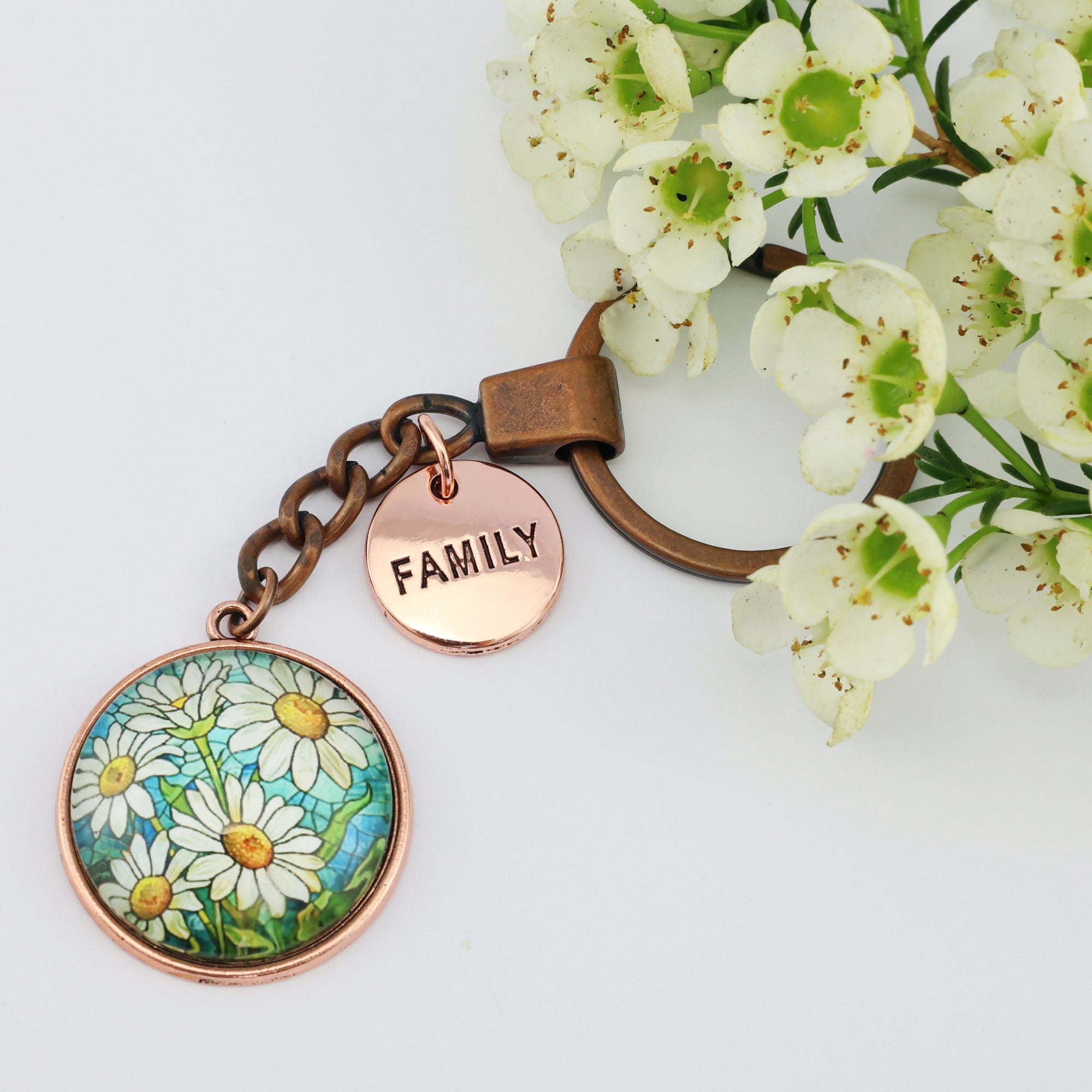 DAISYWINDOW-Family-VintageRoseGoldKeyring1