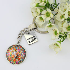 FLORAL WONDERS - Vintage Silver 'CHOOSE KIND' Keyring - FLOWER PATCH (11042)