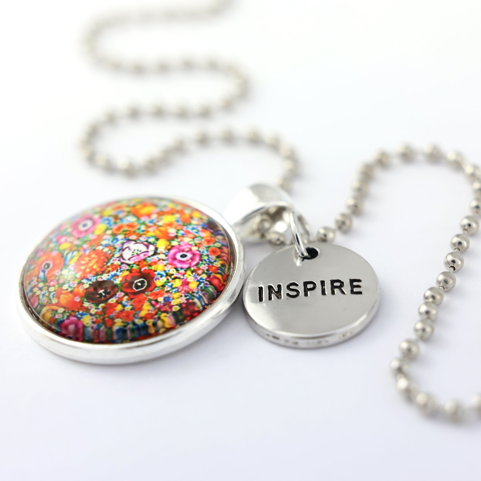 FLORAL WONDERS - Vintage Silver 'INSPIRE' Necklace - Flower Patch (10843)