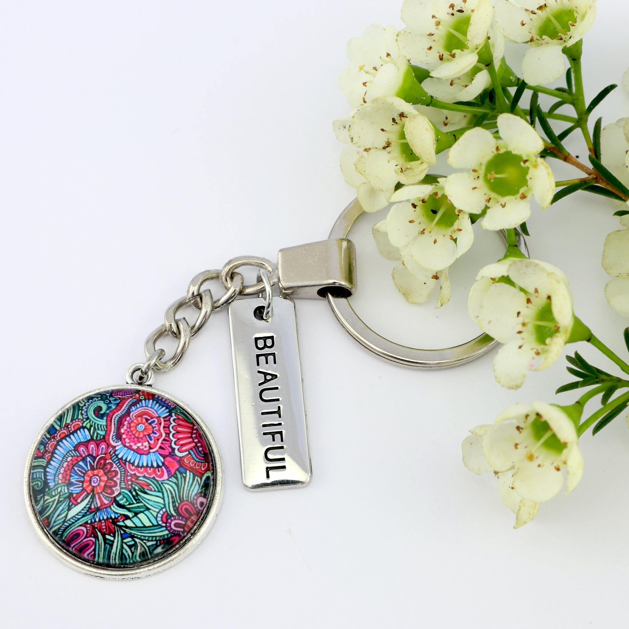 FLORAL WONDERS - Vintage Silver 'BEAUTIFUL' Keyring - LILLIAN (10814)