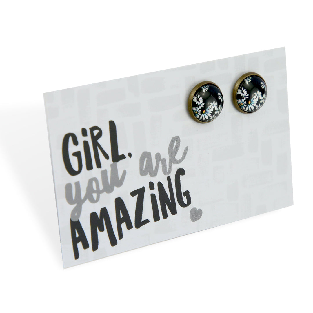 Black & White Collection - Girl You Are Amazing - Vintage Gold 12mm Circle Studs - Daisy Town (12752)