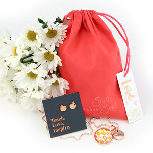 Gorgeous APPLE - Teach Love Inspire Bundle (S03)